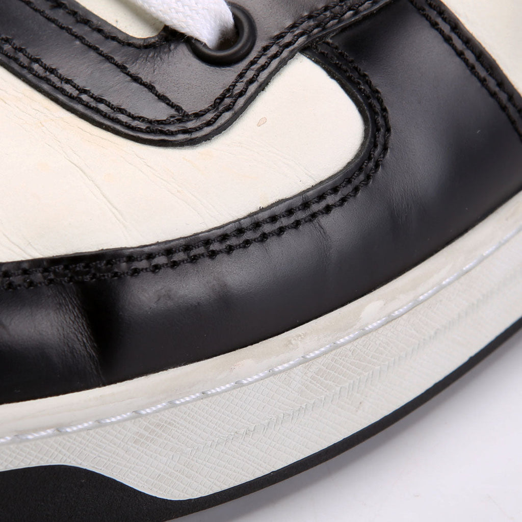Downtown Sneakers Size 39 Black and White