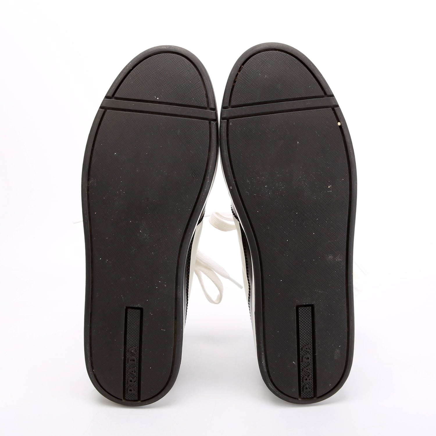 Downtown Sneakers Size 39 Black and White