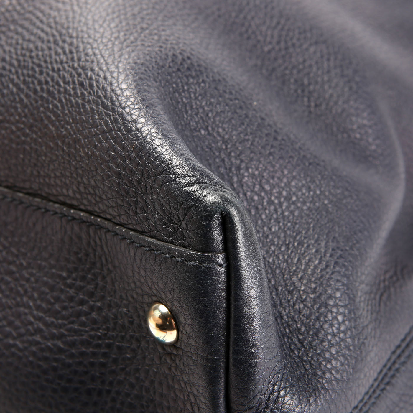308363 Soho Medium Working Tote Navy