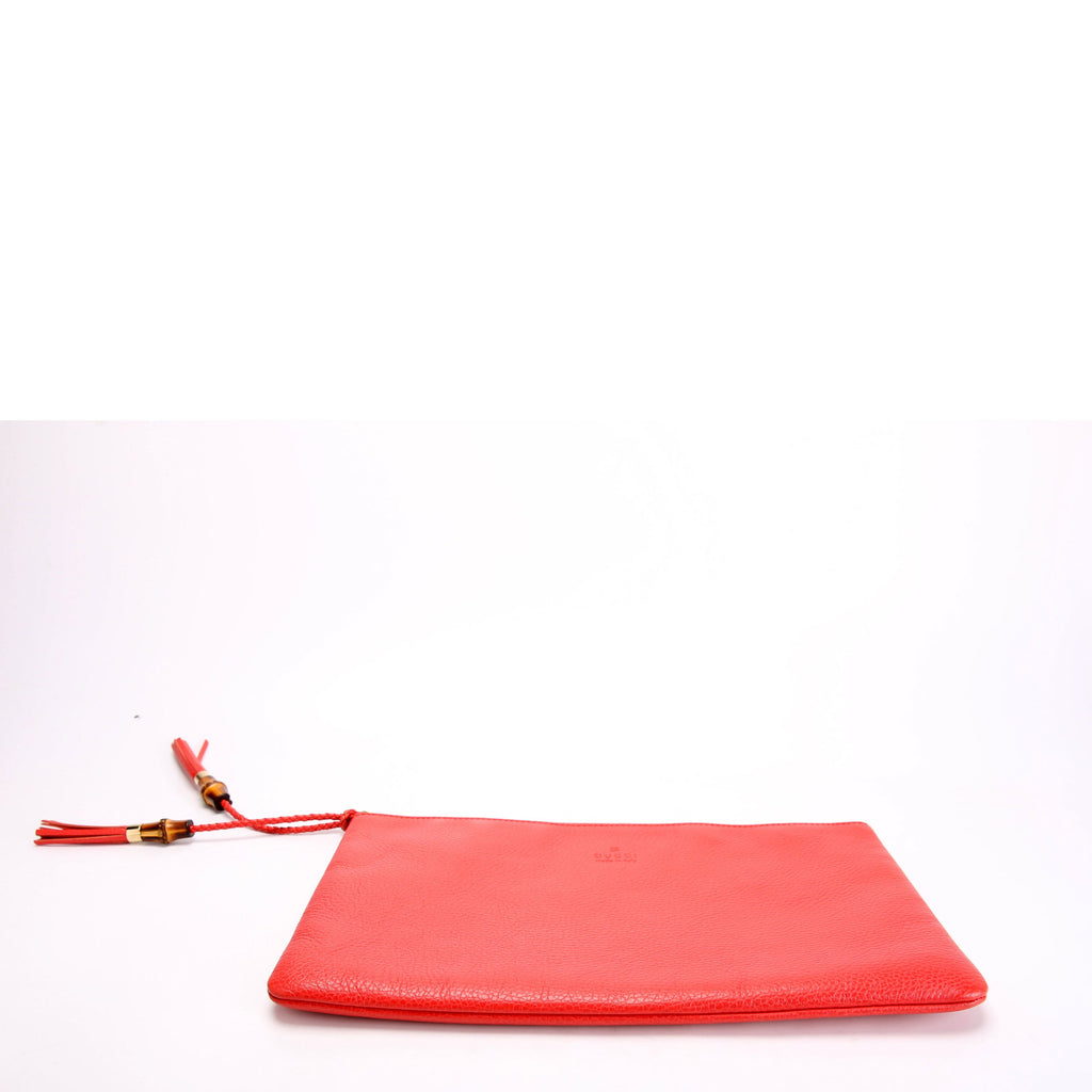 376858 Bamboo Tassel Zip Clutch Red