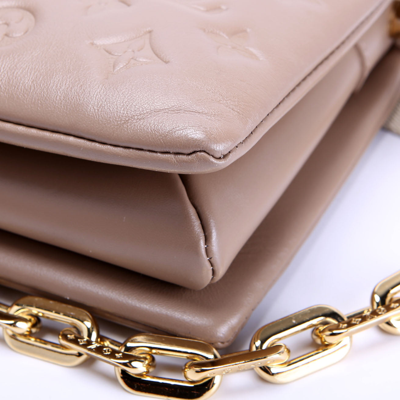 Coussin PM NV Lambskin Tan