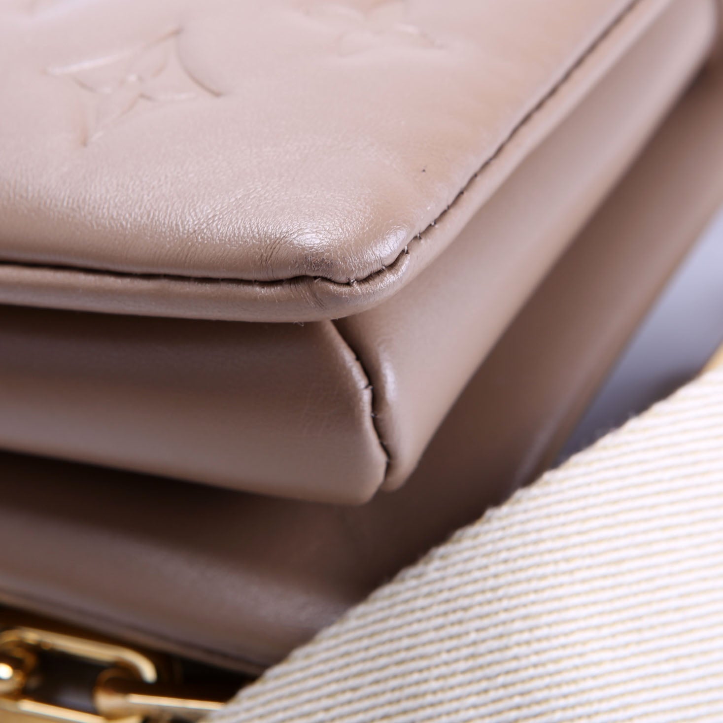 Coussin PM NV Lambskin Tan