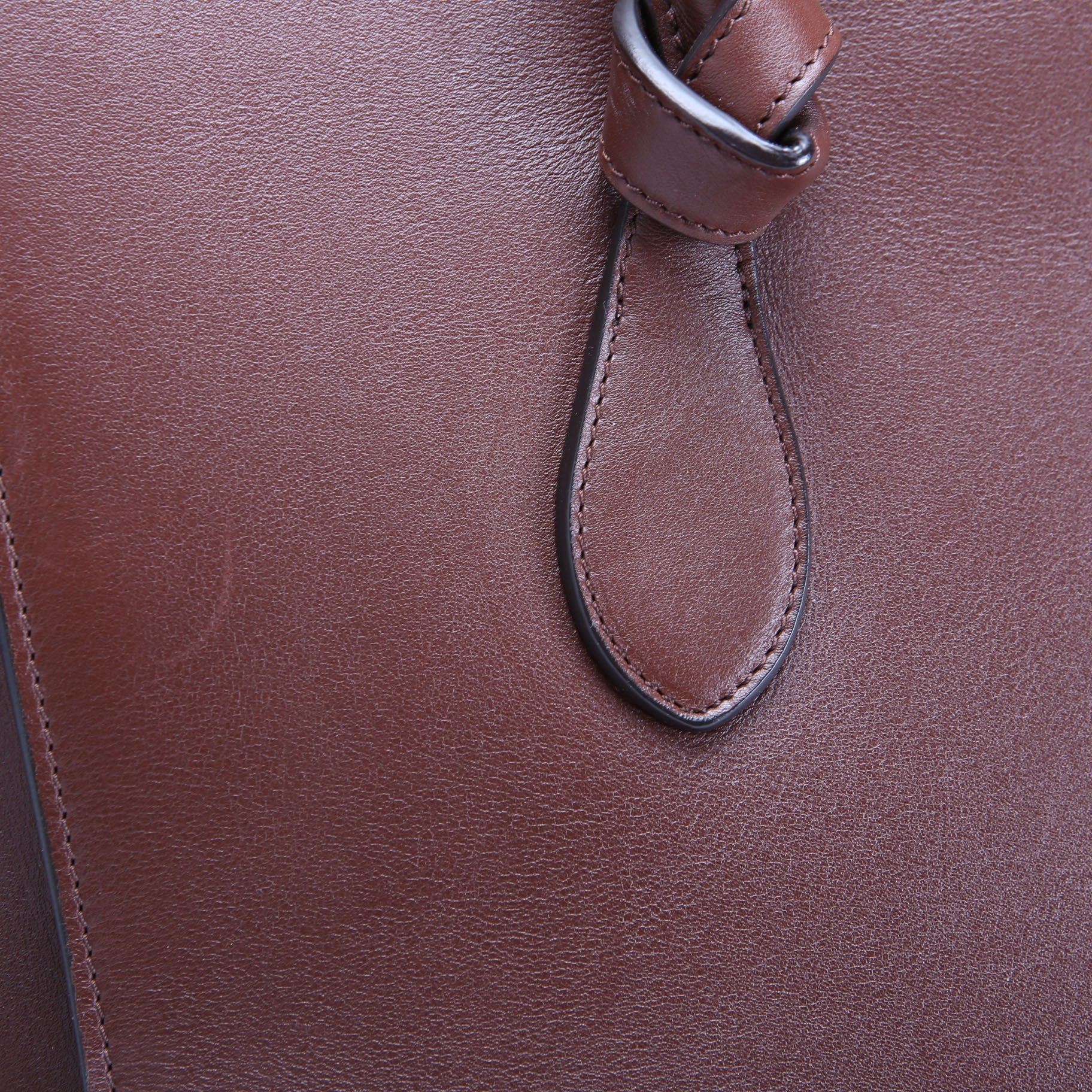 Tie Knot Small Brown