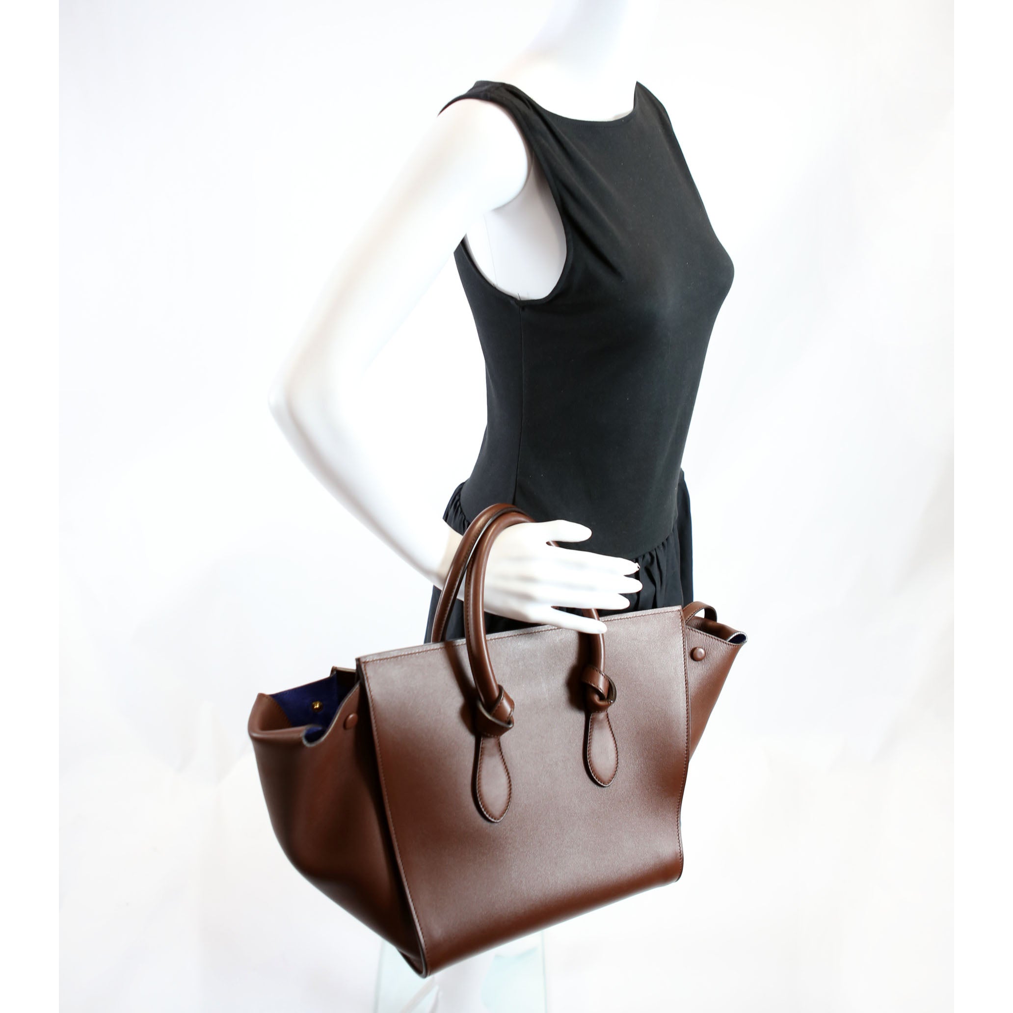 Tie Knot Small Brown