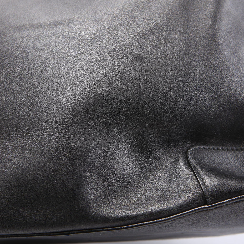 143744 Leather Shoulder Black
