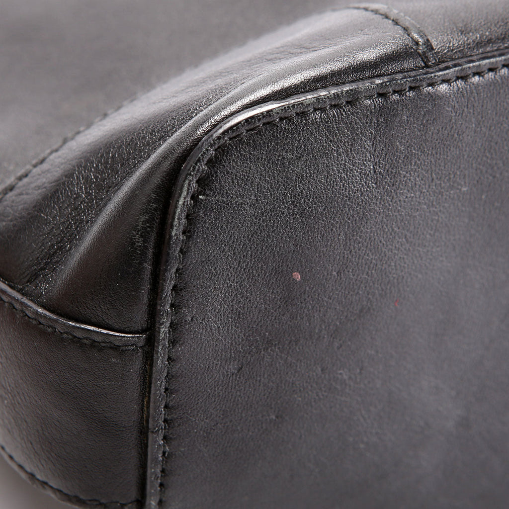 143744 Leather Shoulder Black