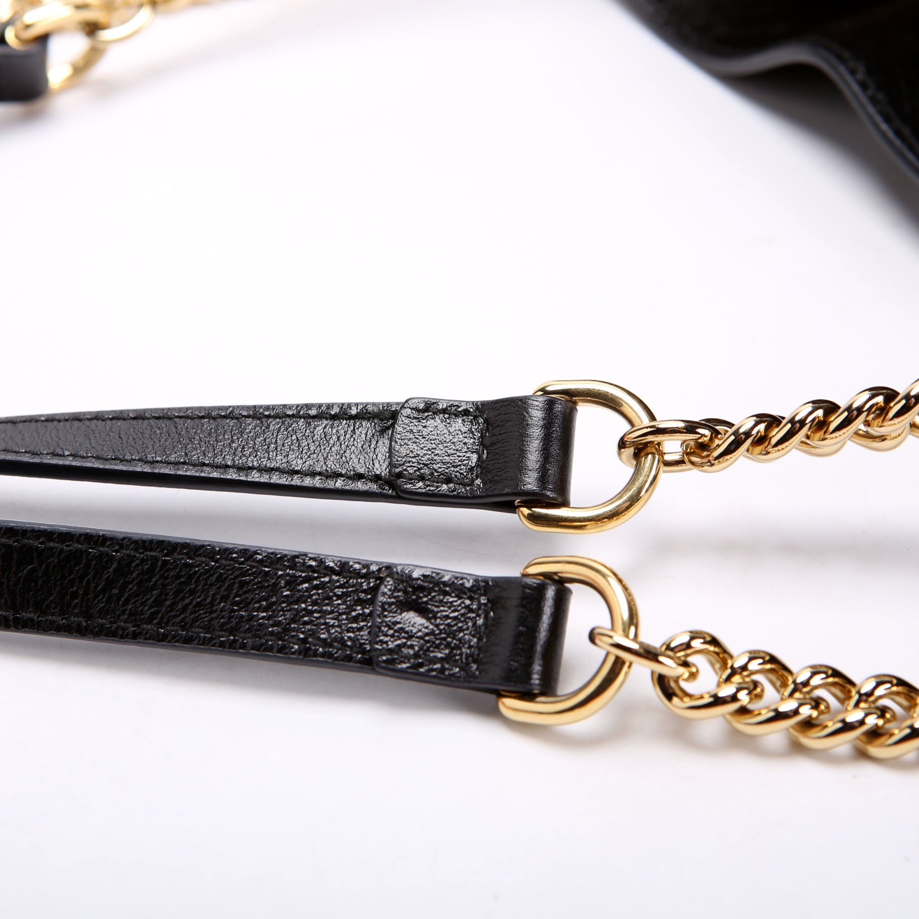 537219 Rajah Tote Leather