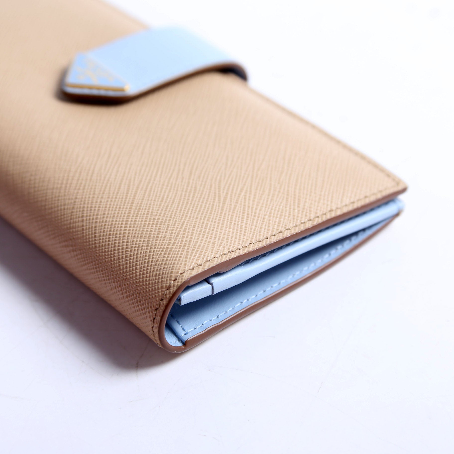 1MV025 Saffiano Triangle Logo Large Wallet