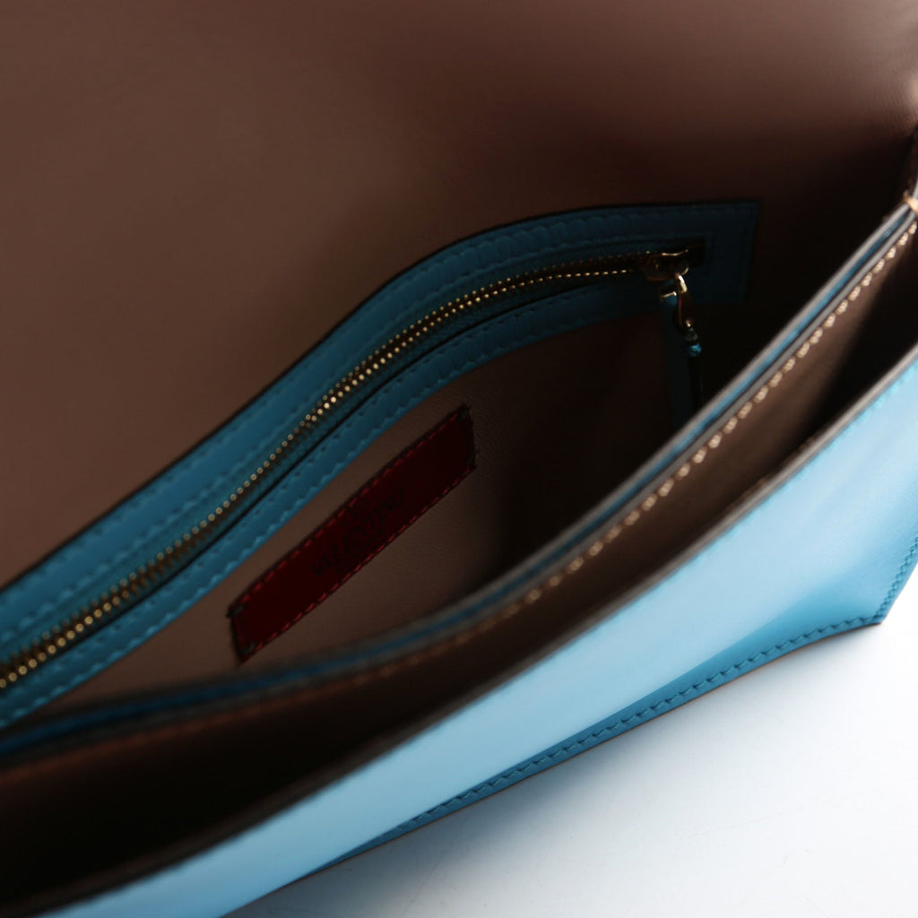 Rockstud Clutch Blue