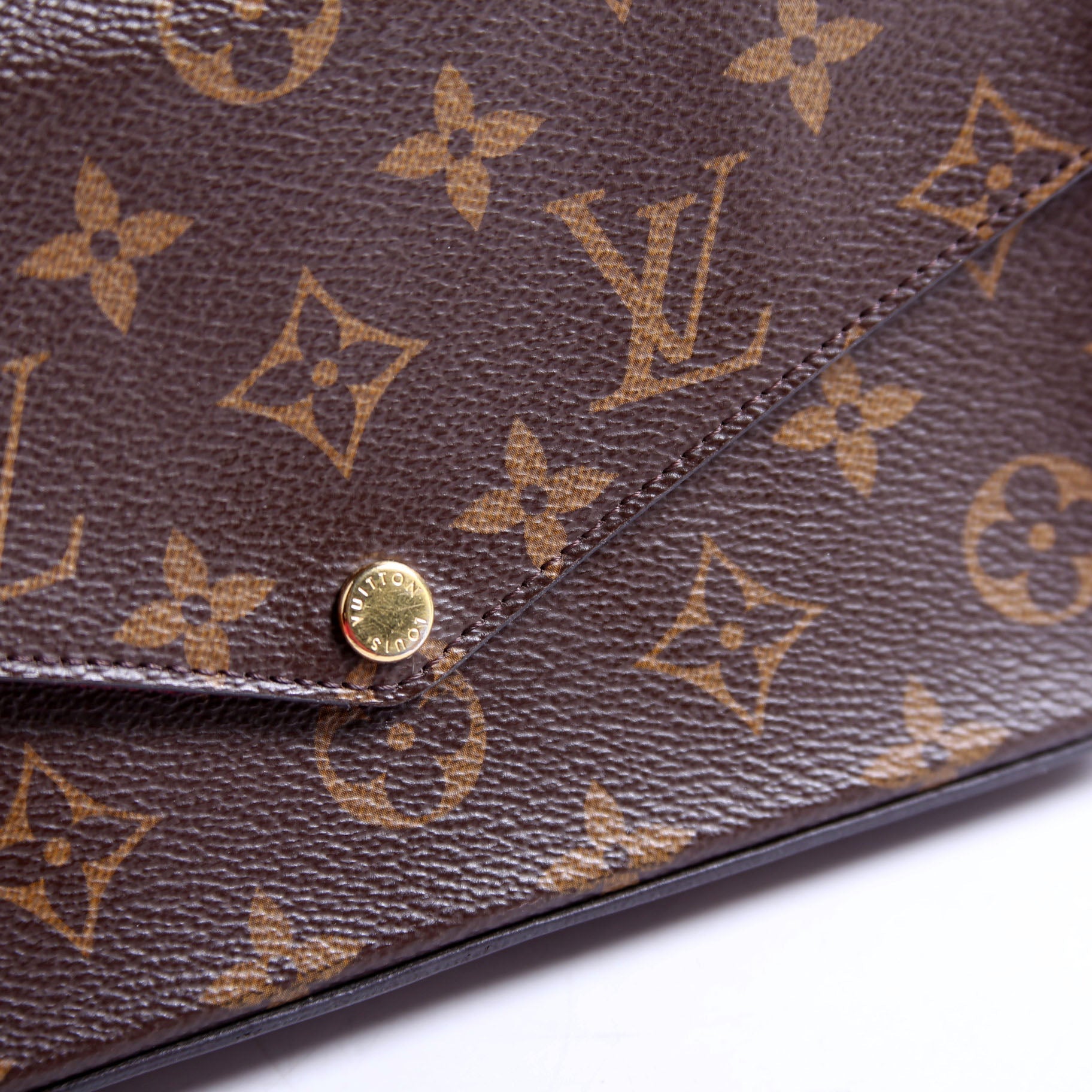 Pochette Felicie Monogram