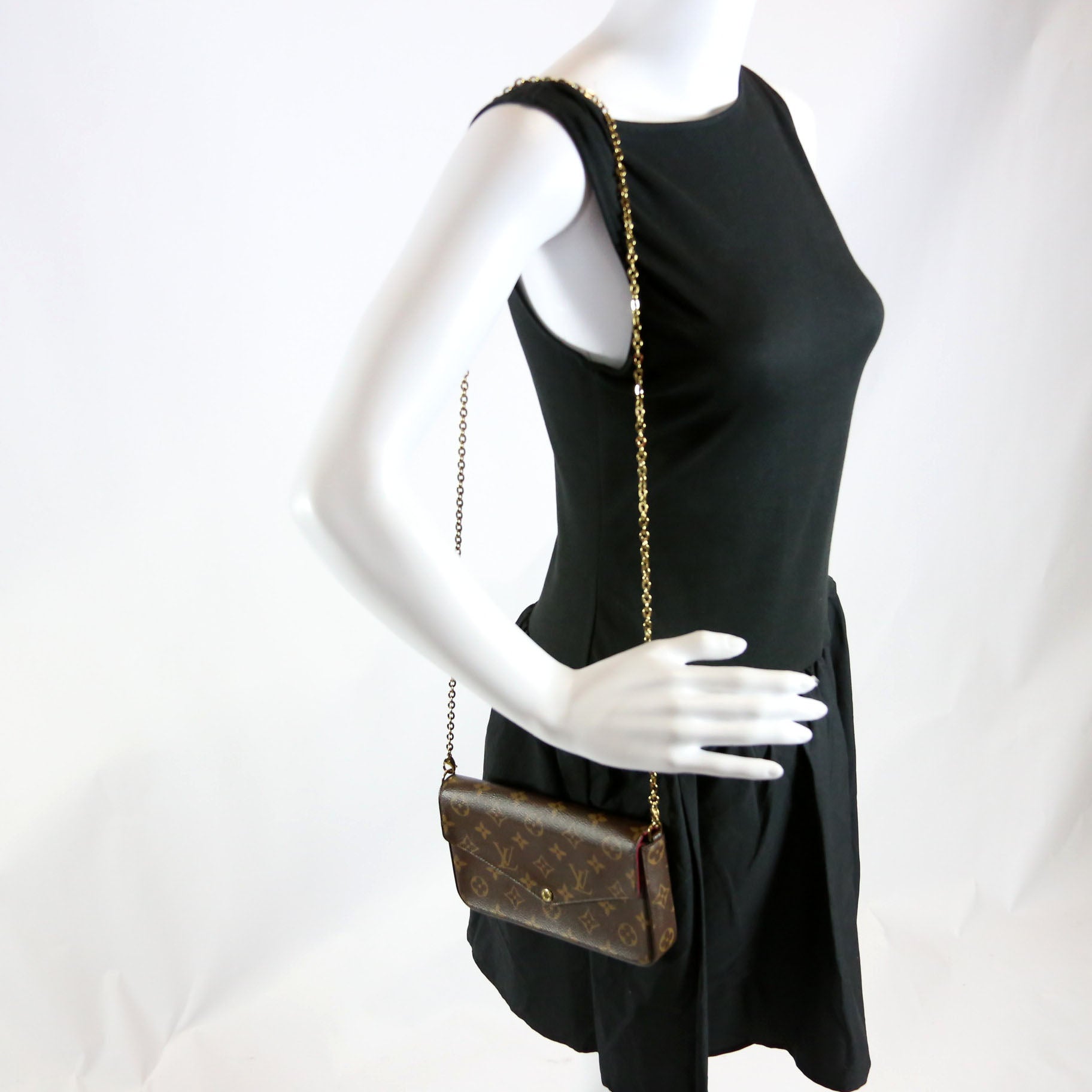 Pochette Felicie Monogram