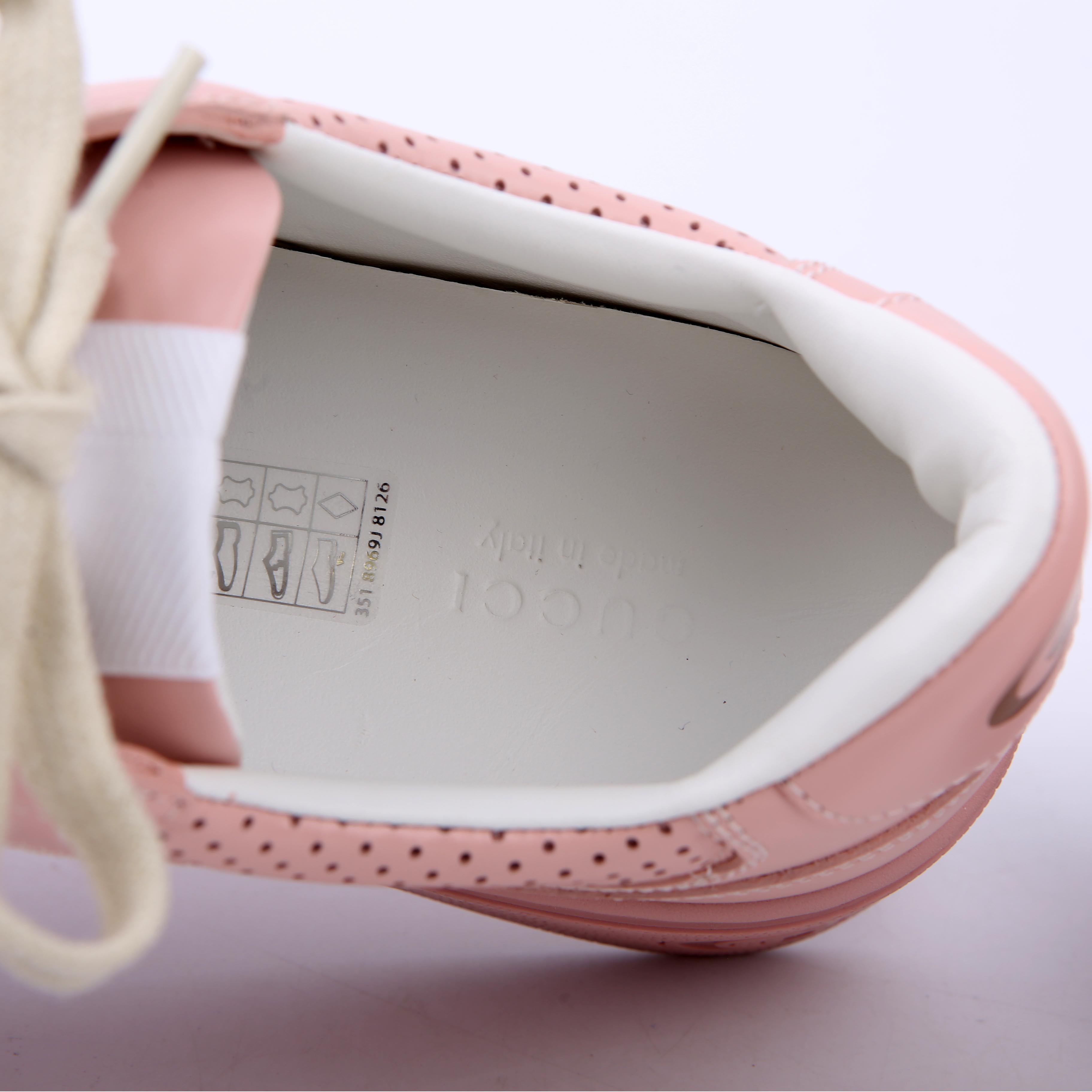 Gucci GG Embossed Leather Sneakers Size 40.5 Pink