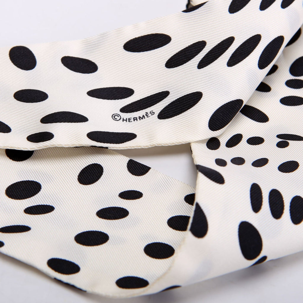 Hola Flamenca Twilly Silk Scarf White/Black