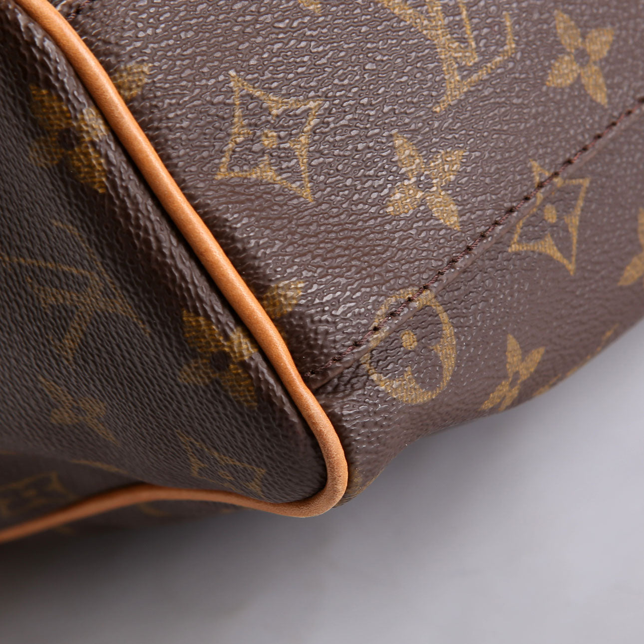 Abbesses Monogram