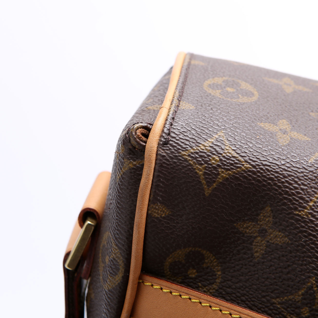 Abbesses Monogram