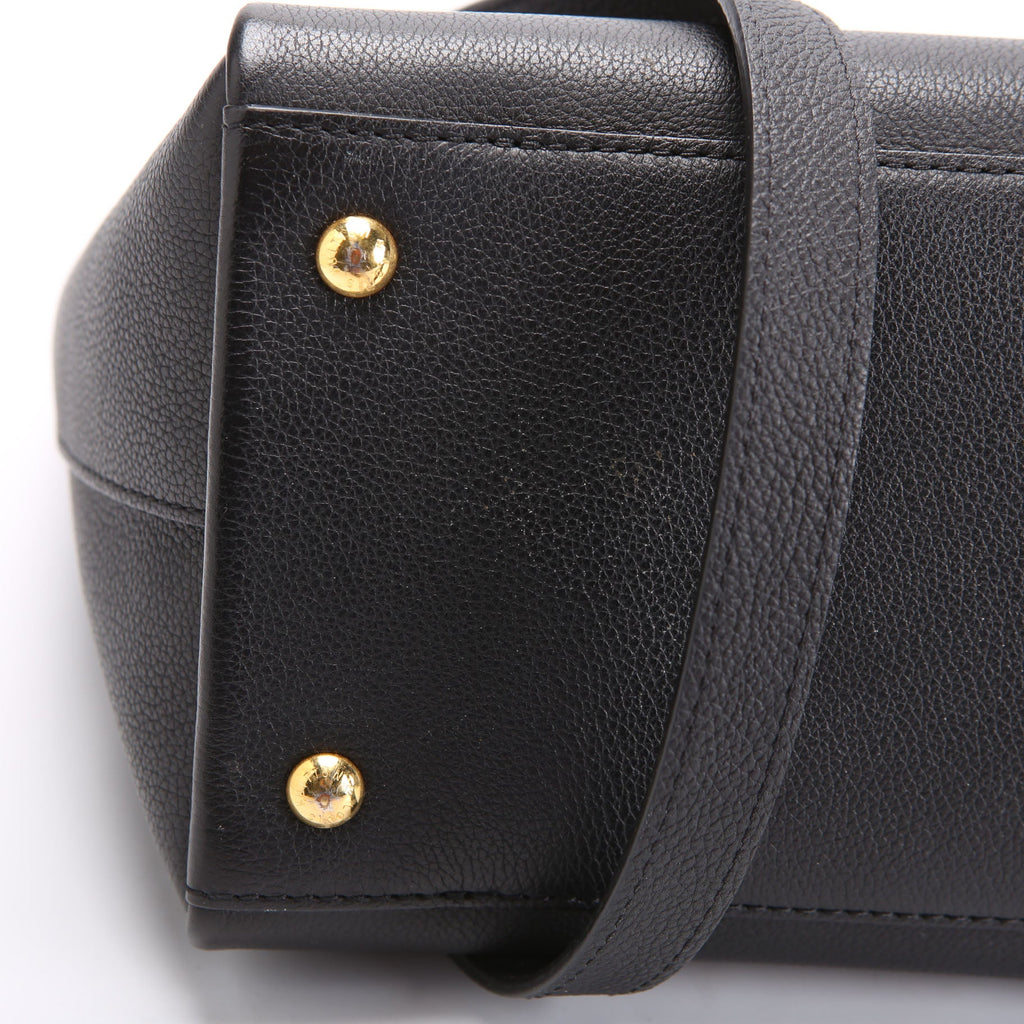 Lockmeto Calfskin Black
