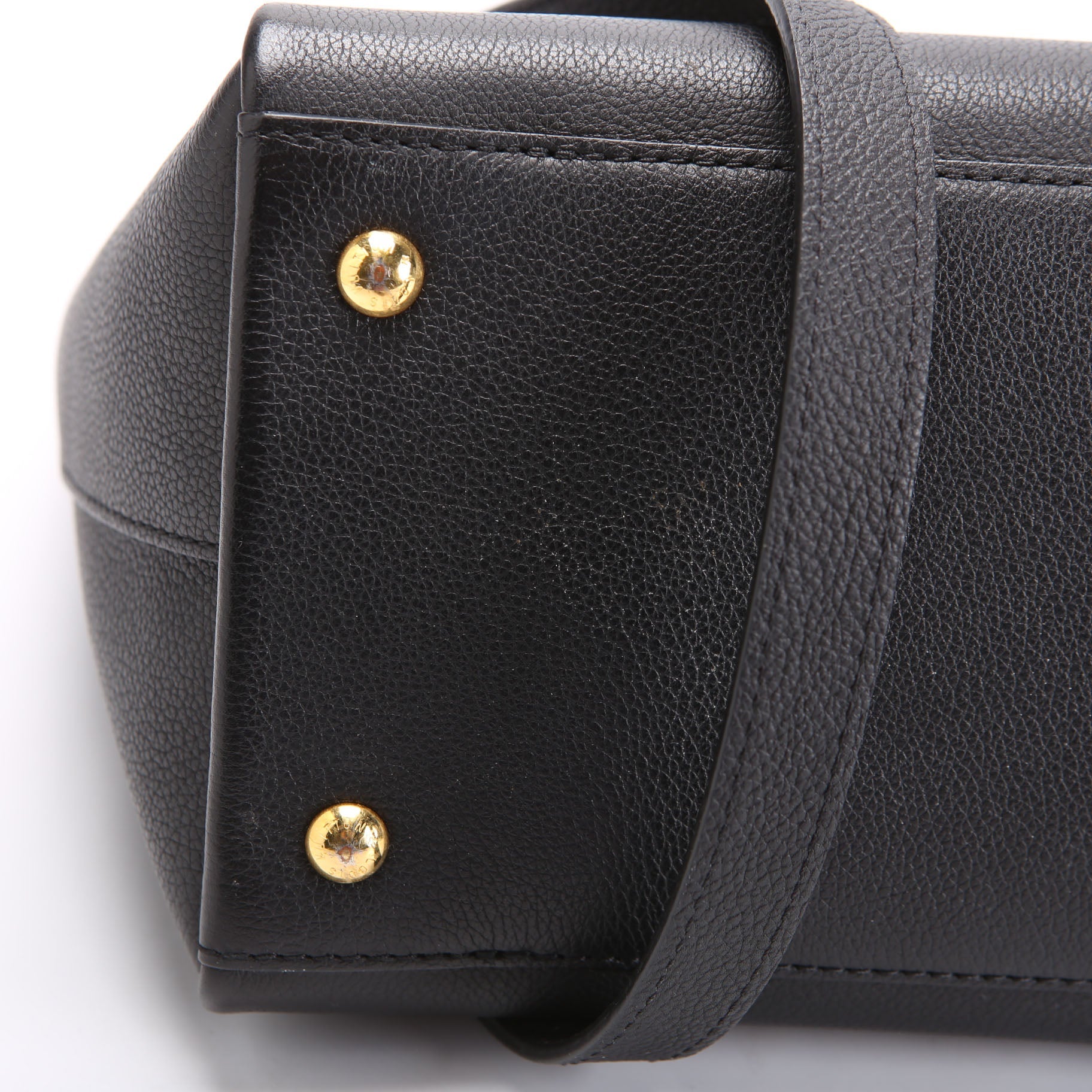 Lockmeto Calfskin Black