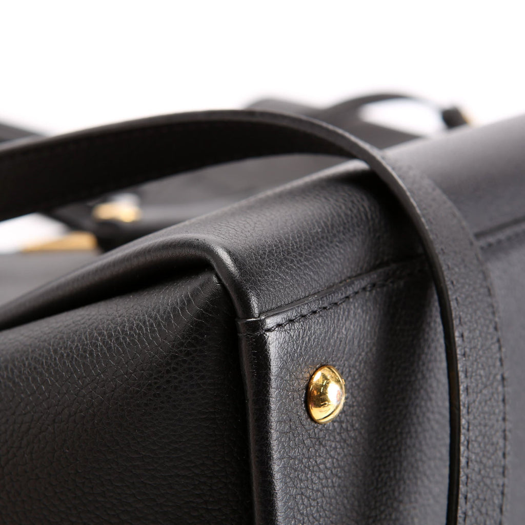Lockmeto Calfskin Black