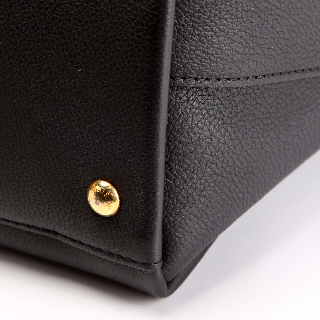 Lockmeto Calfskin Black