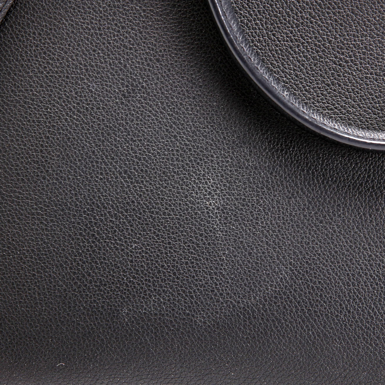 Lockmeto Calfskin Black
