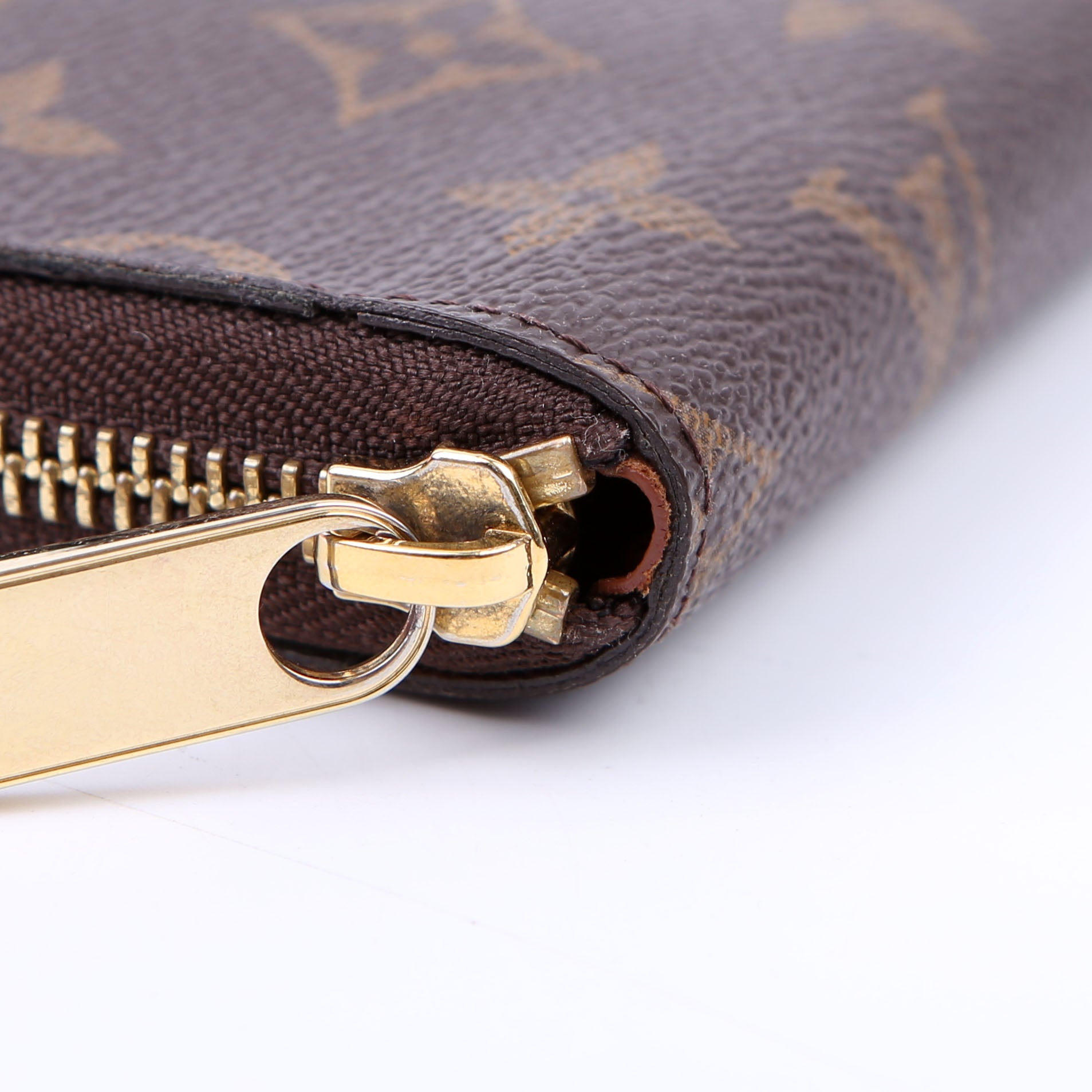 Zippy Compact Wallet Monogram