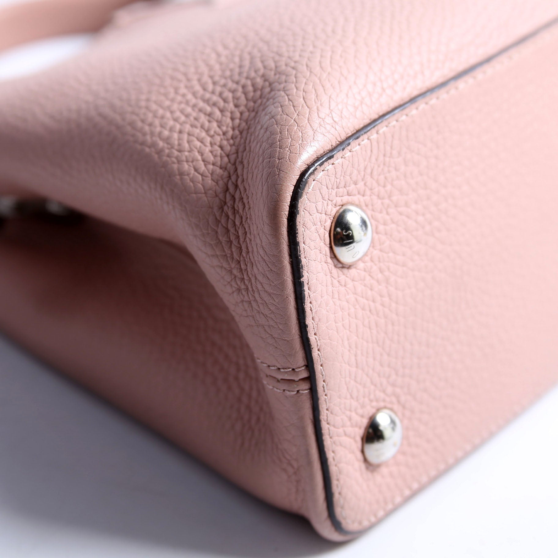 Capucines PM Taurillon Pink