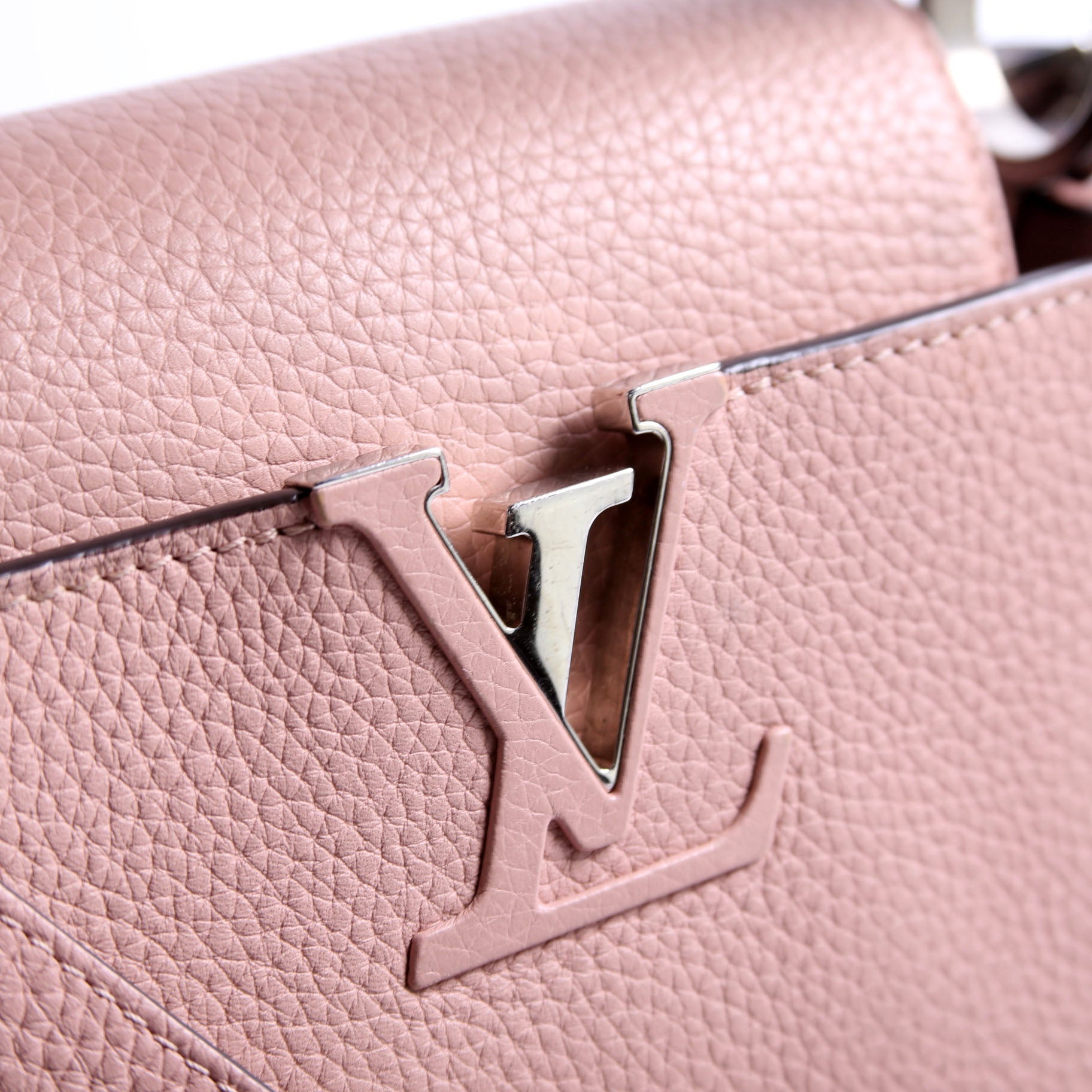 Capucines PM Taurillon Pink