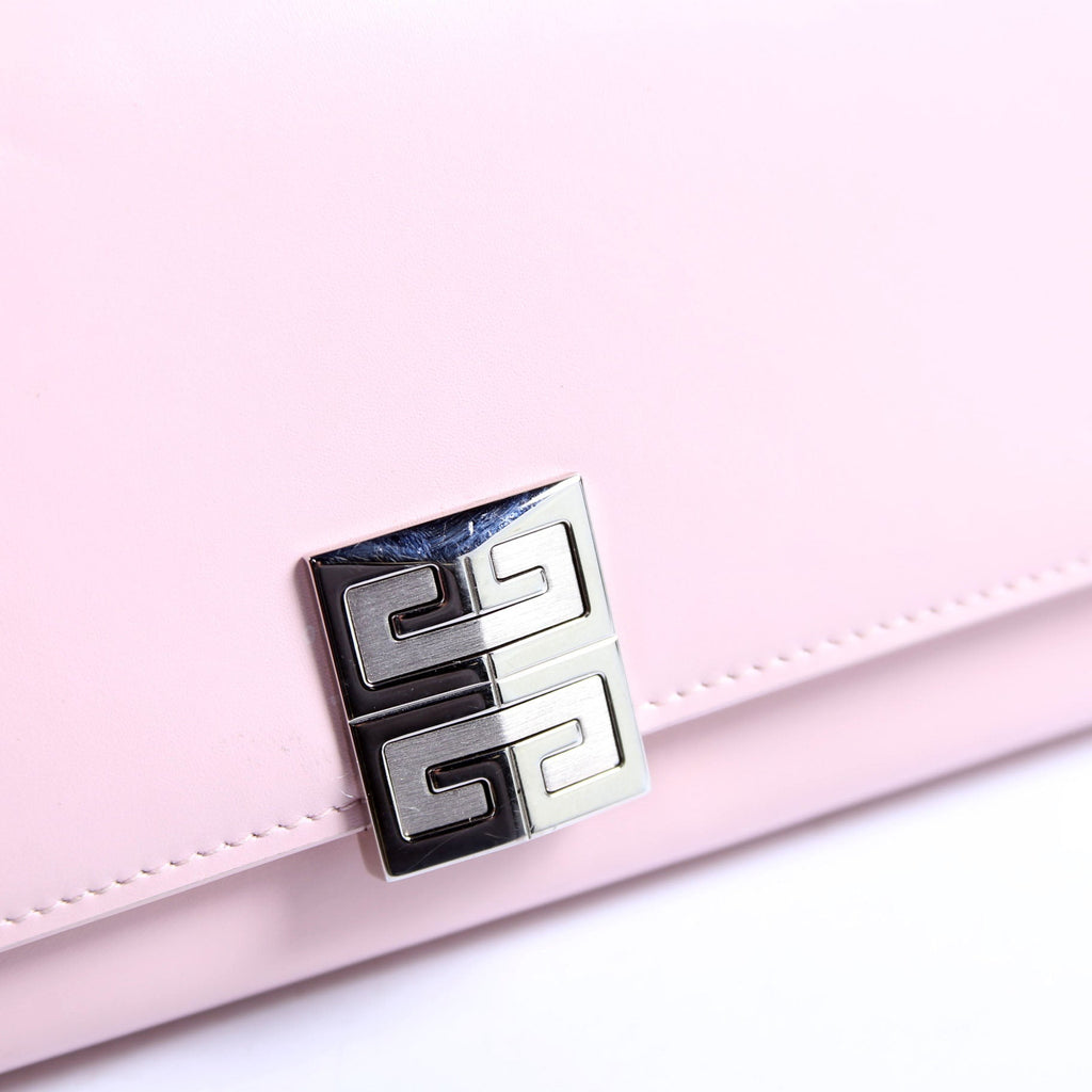 4G Wallet On Chain Pink