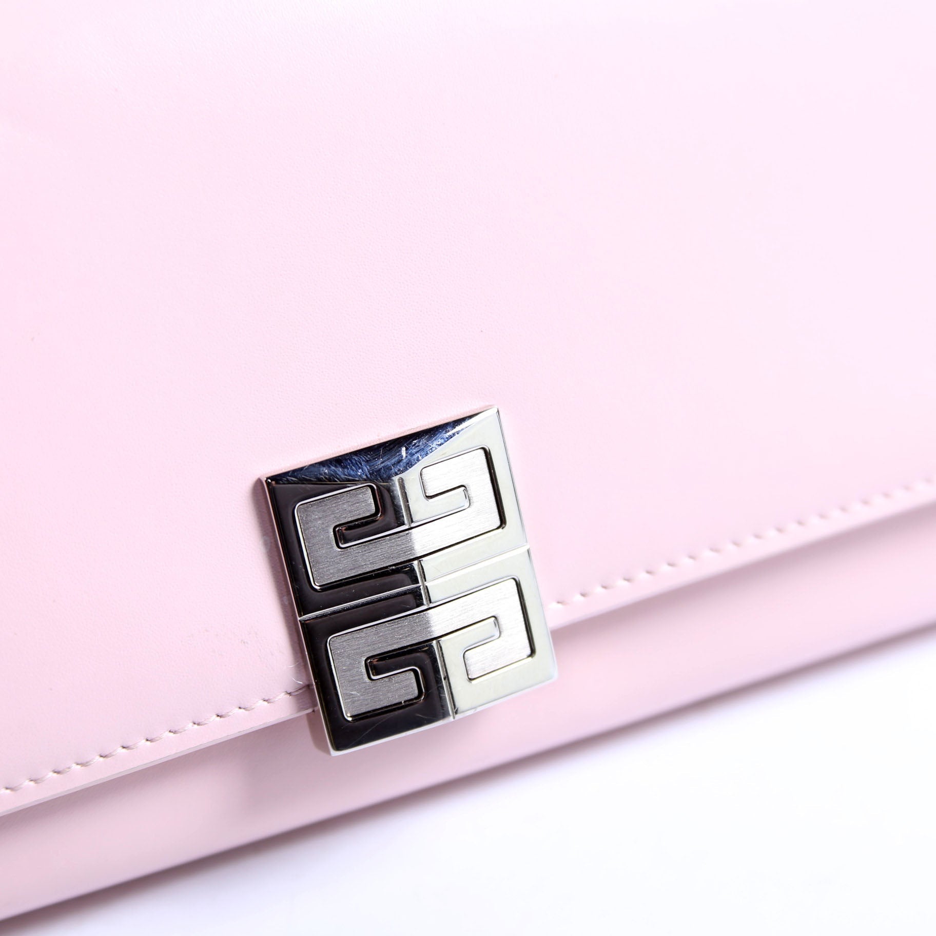 4G Wallet On Chain Pink