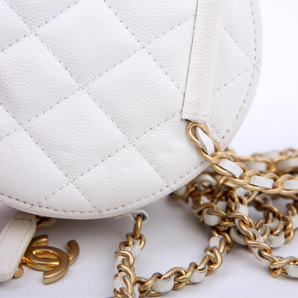 In the Loop Round Clutch with Chain 29M White