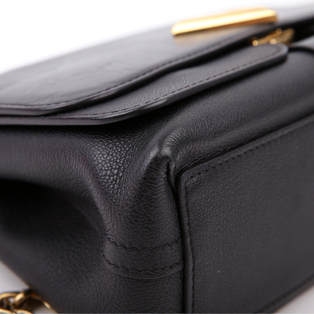 Very Messenger Bag Black