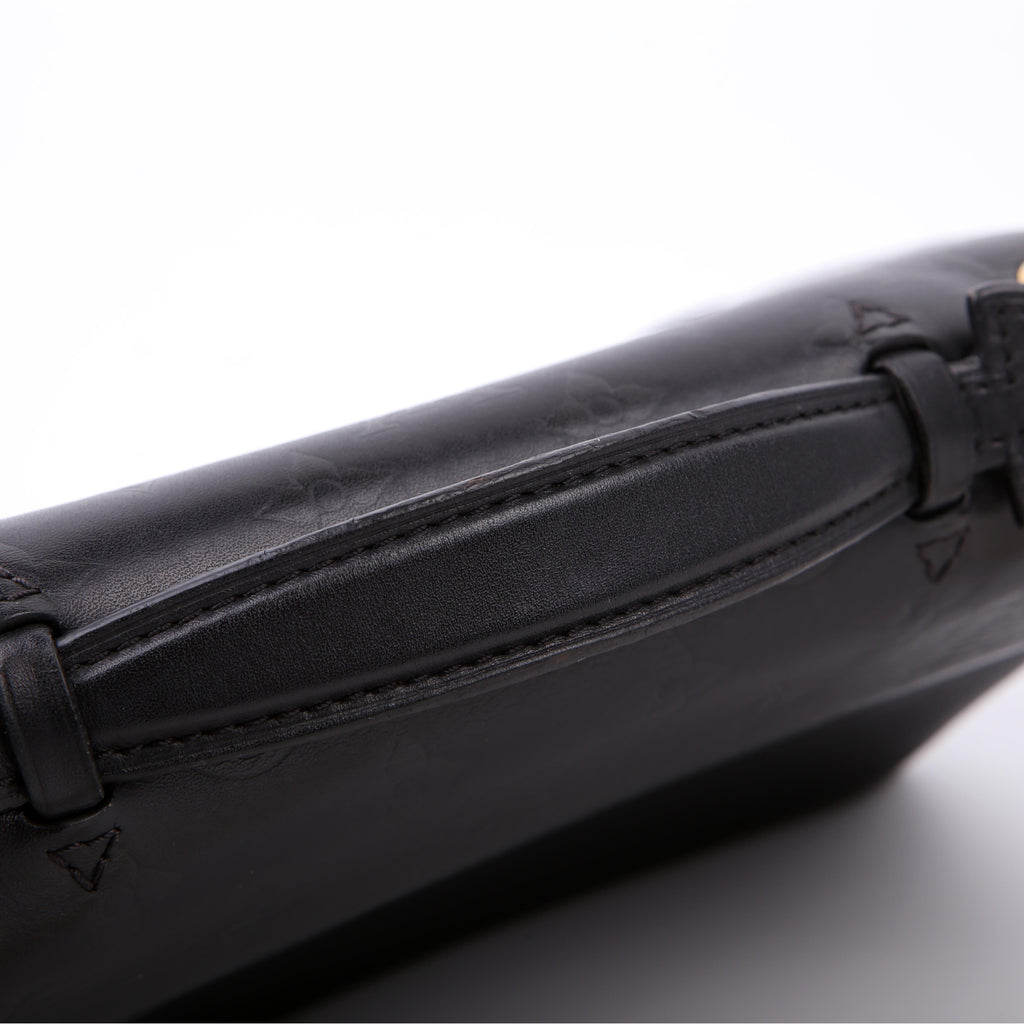 Very Messenger Bag Black