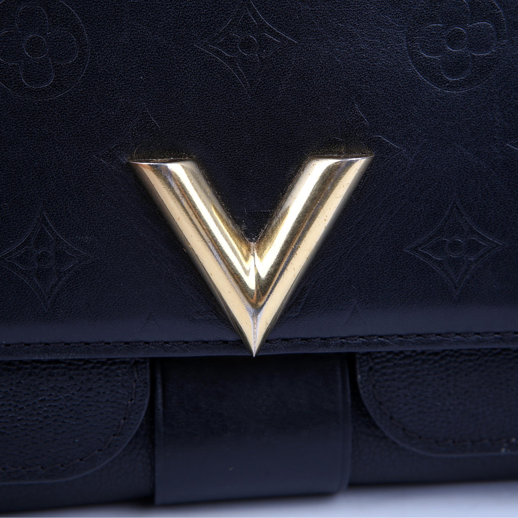 Very Messenger Bag Black