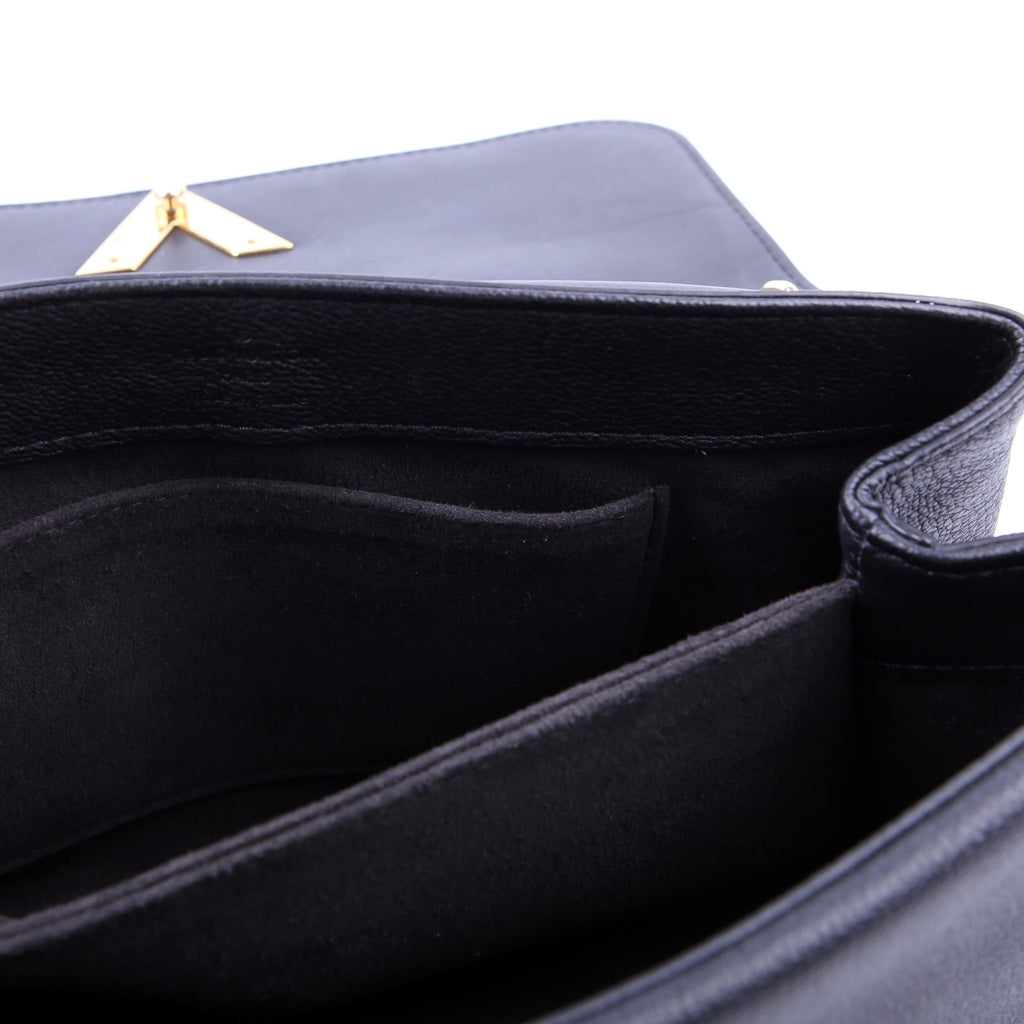 Very Messenger Bag Black