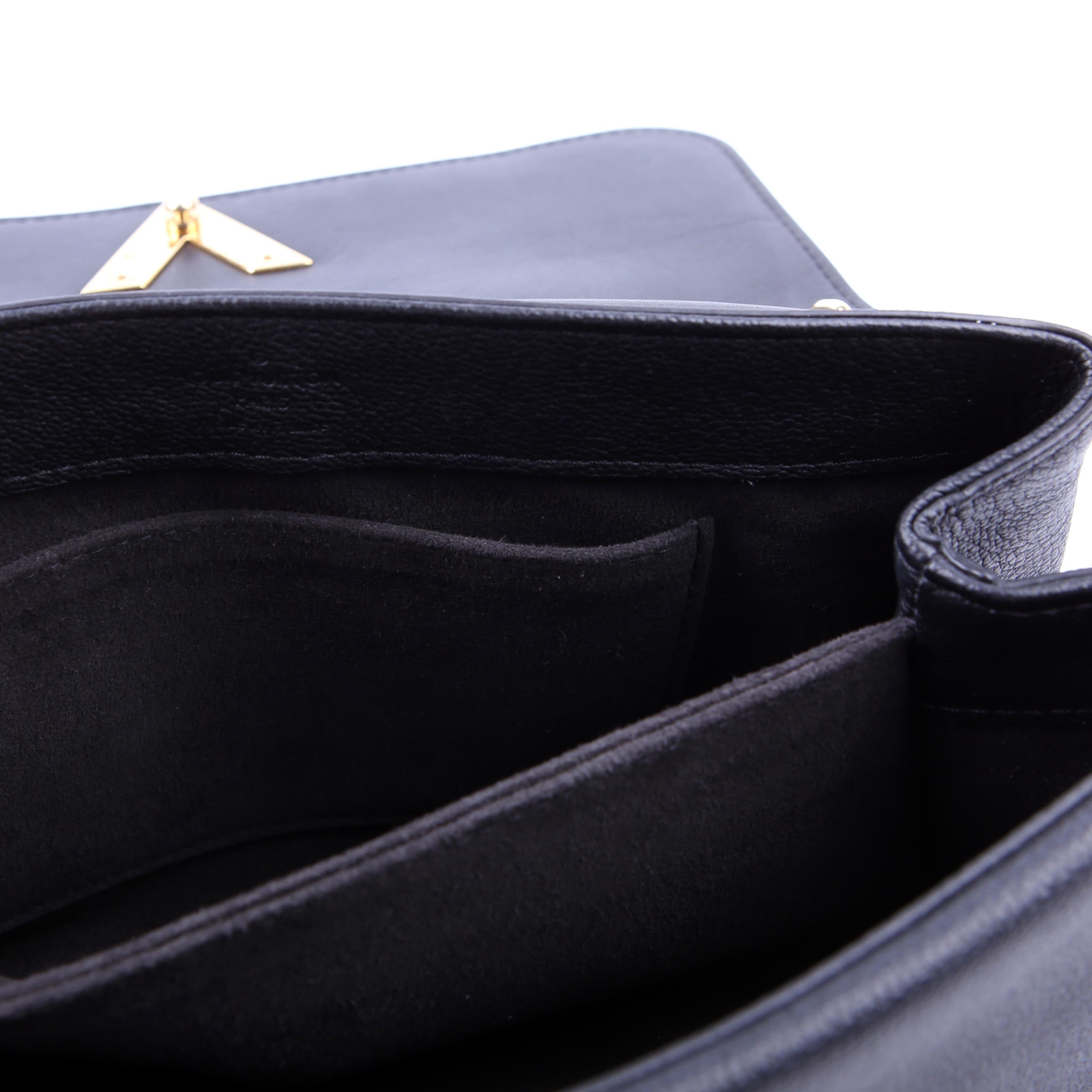 Very Messenger Bag Black