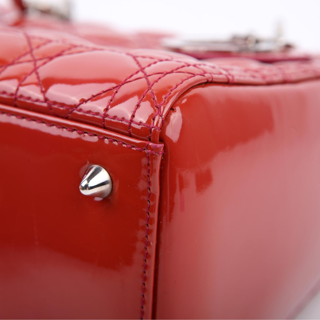 Lady Dior Medium Patent Red