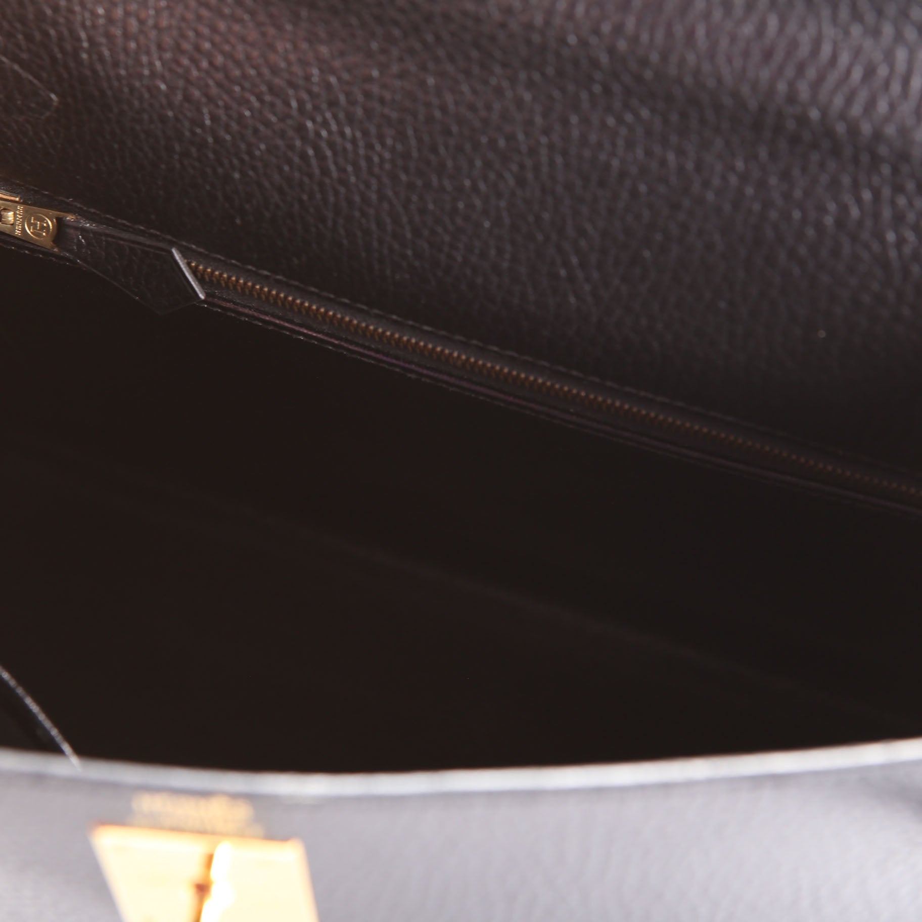 Hermes Kelly 28 Ardennes 1997 Black/Gold