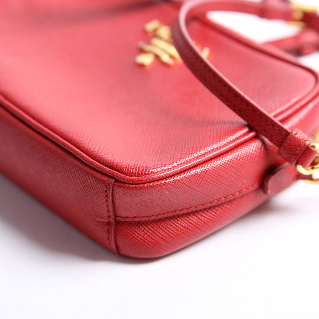 Vitello Daino Mini Camera Bag Red
