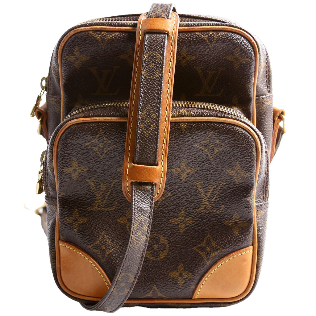 Amazone Monogram
