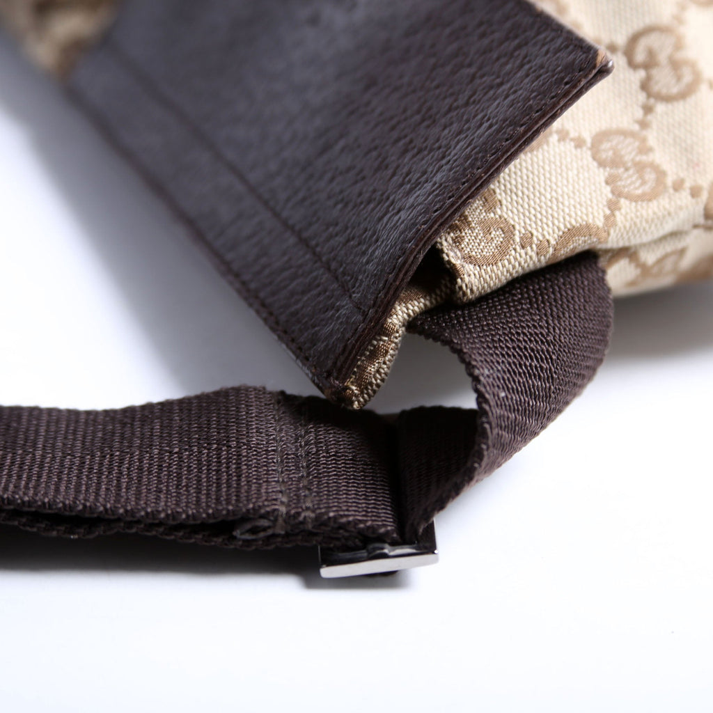 28566 GG Canvas Waist Bag Brown