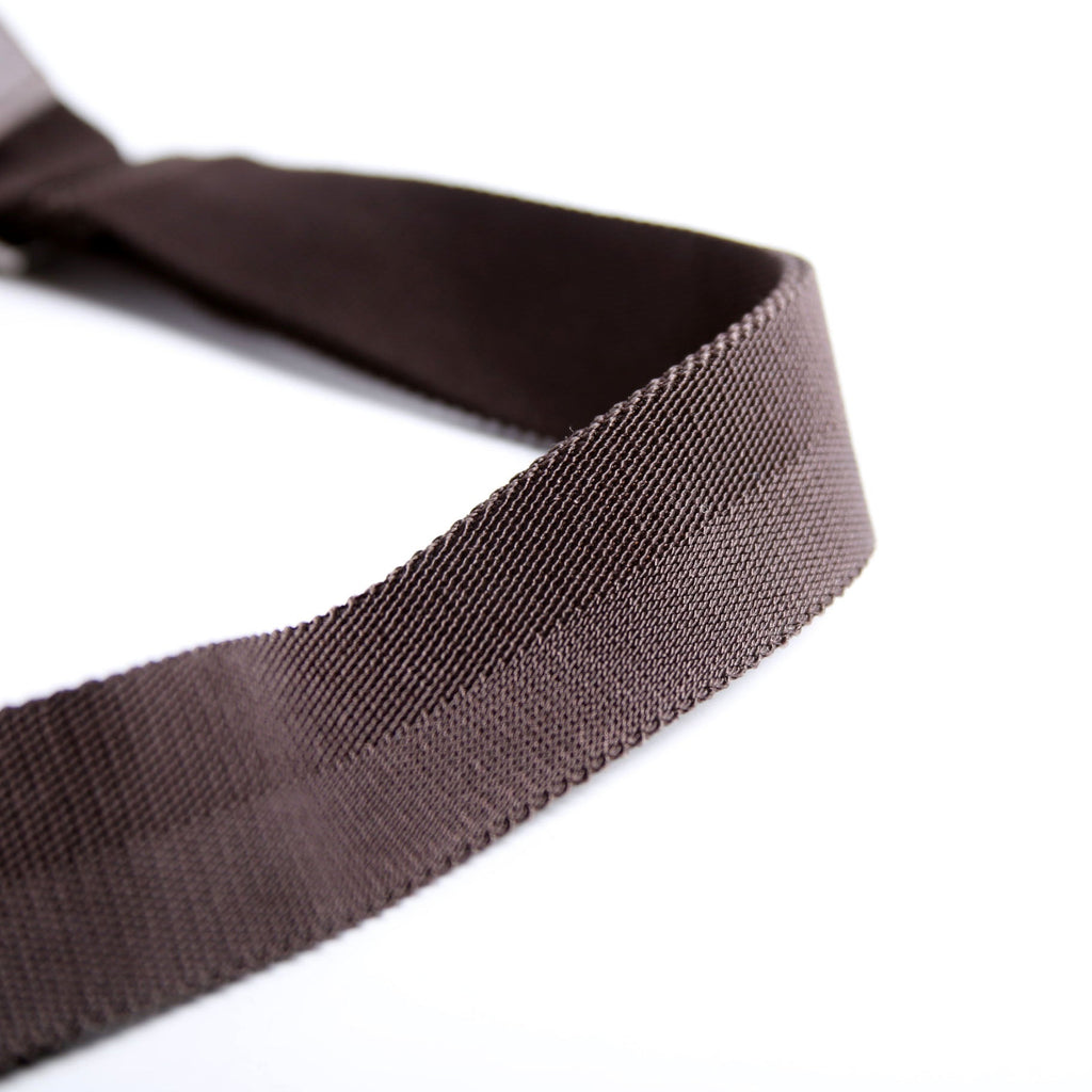 28566 GG Canvas Waist Bag Brown