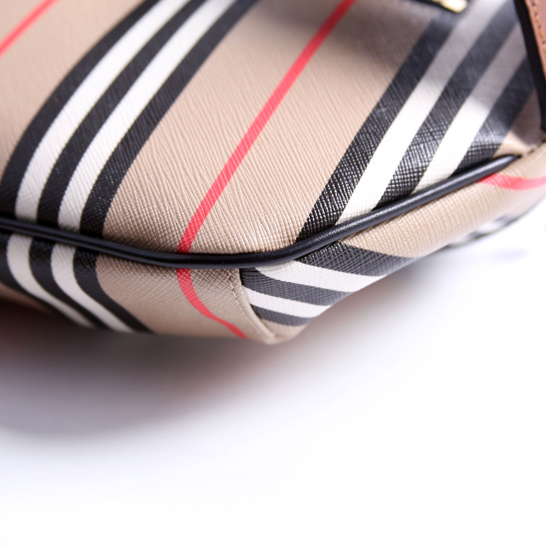 8026838 Icon E-Canvas Striped Belt Bag