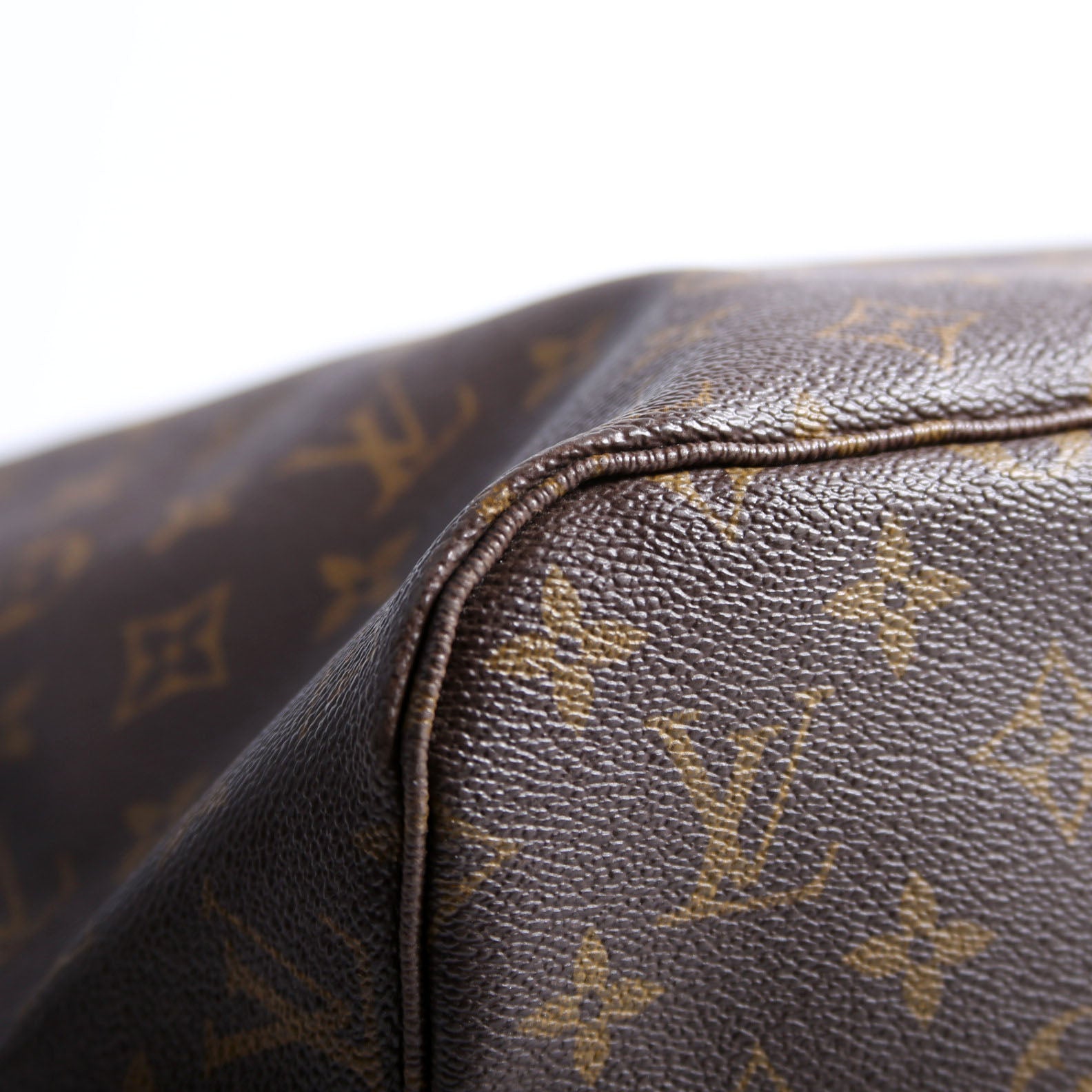 Neverfull MM Monogram