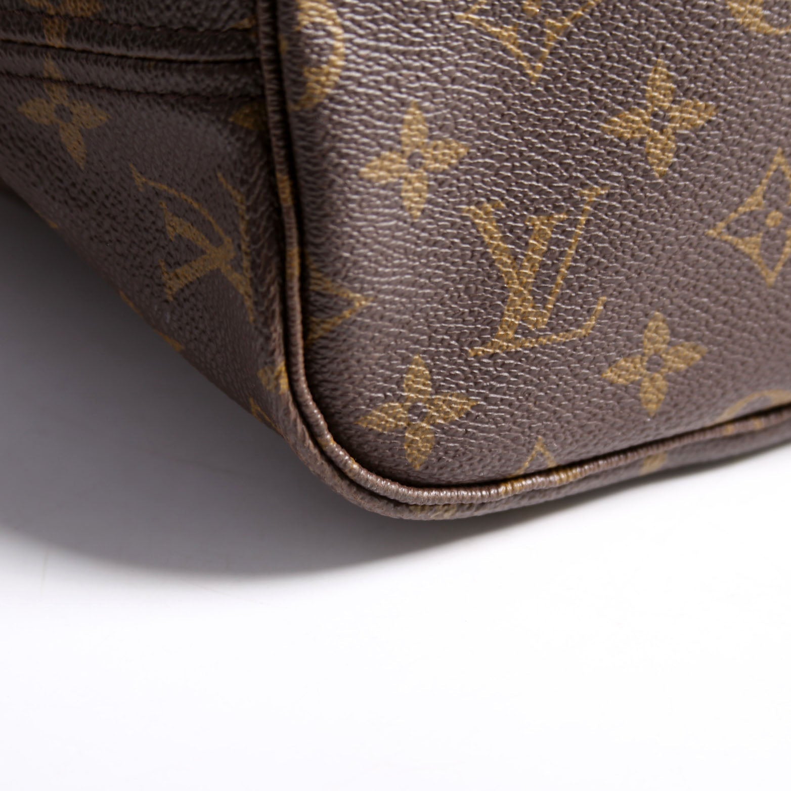 Neverfull MM Monogram