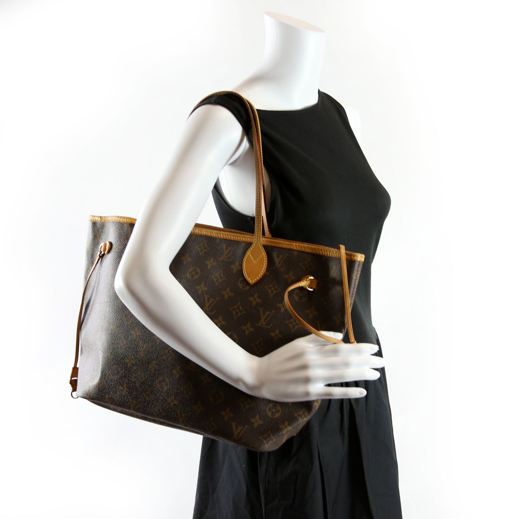 Neverfull MM Monogram
