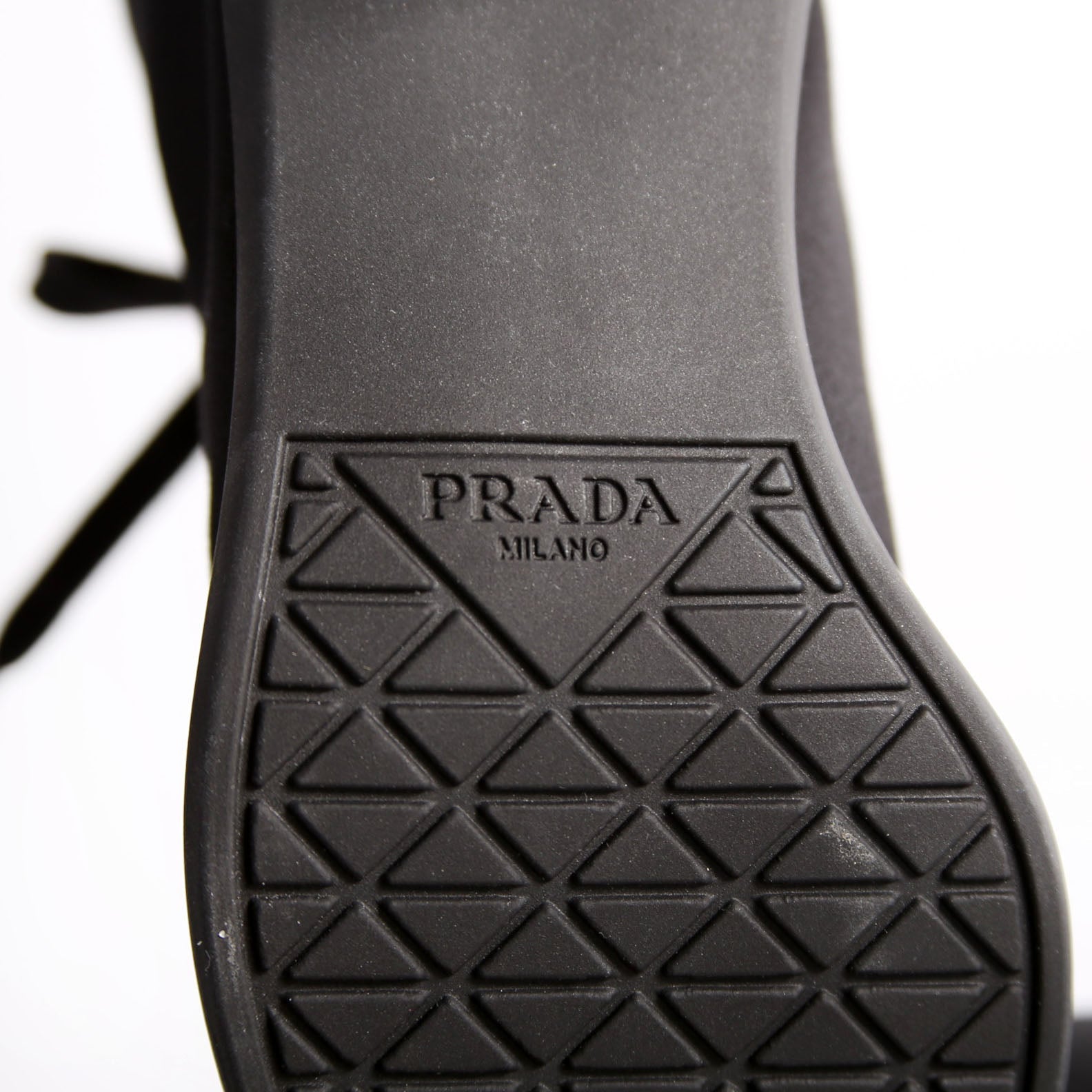Prada Pointed Toe Sneaker Kitten Heel Size 37.5