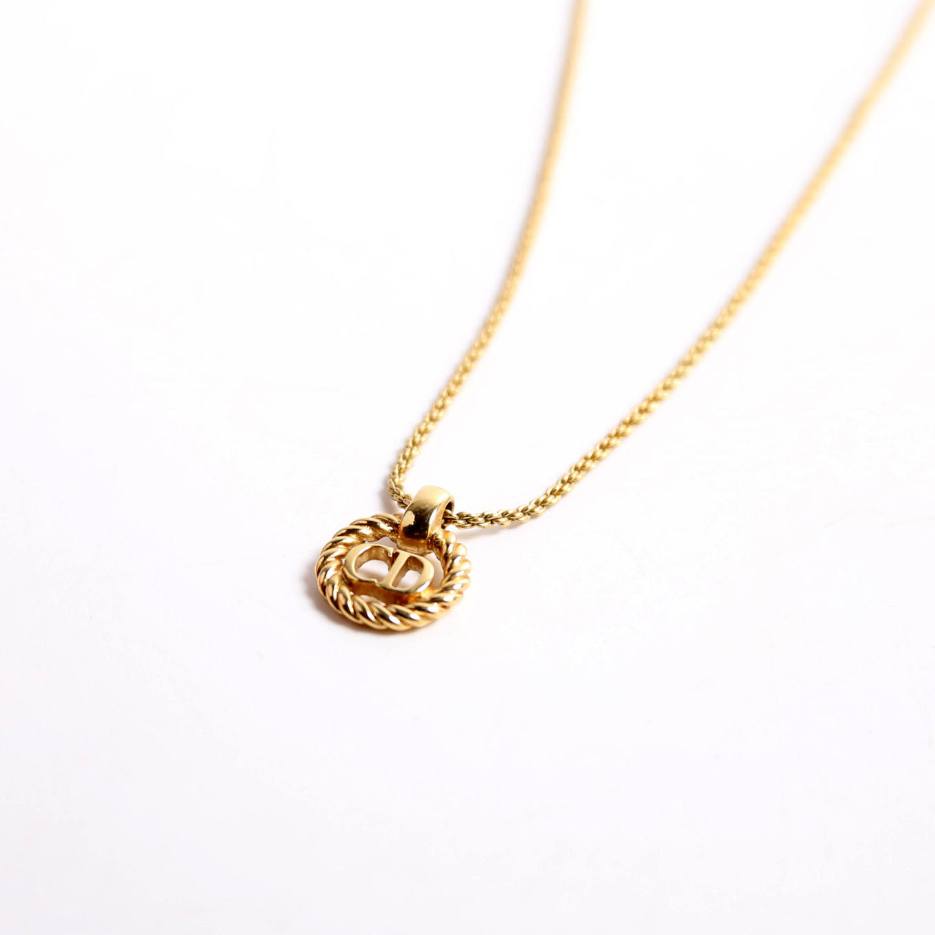Vintage Circle CD Pendant Necklace Gold