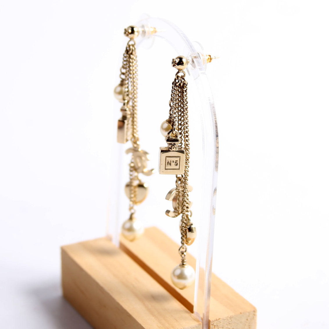 CC Pearl Charm Dangle Earrings Gold/Pearl