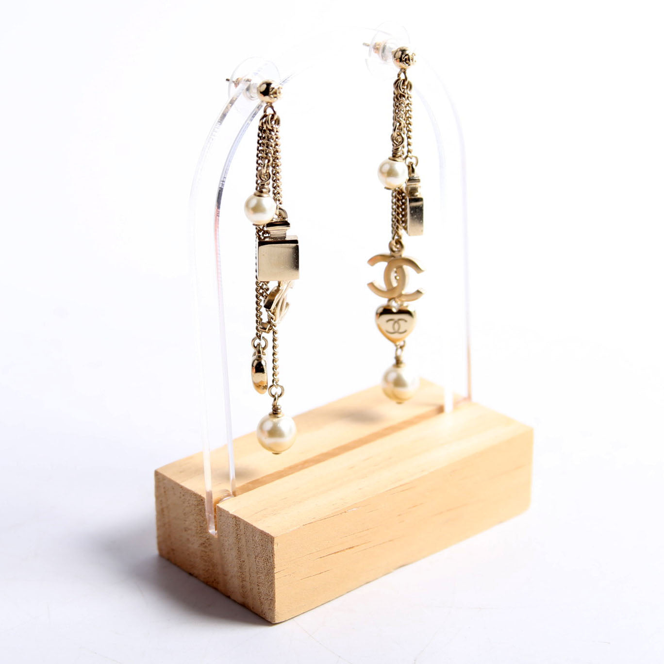 CC Pearl Charm Dangle Earrings Gold/Pearl
