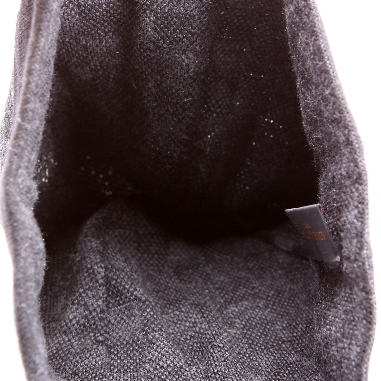 Neo Petite Damier Beanie Black